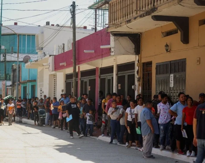 Dom Dumas defende proteção e integração de imigrantes haitianos nos EUA