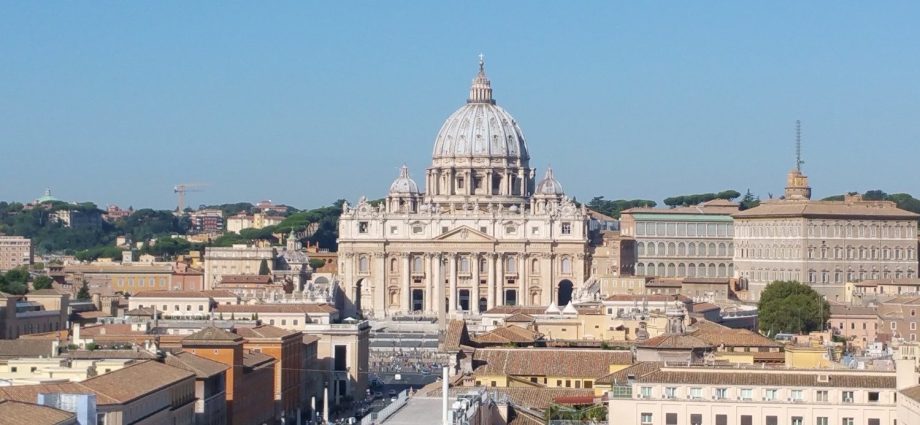 Papa nomeia nova diretora para a Secretaria para a Economia da Santa Sé