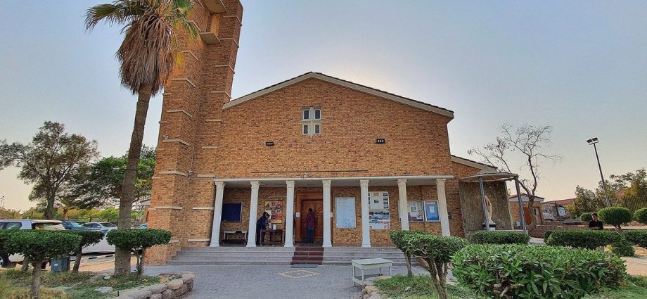 Páscoa em Tempos de Conflito: Vigários do Golfo Apreciam a Fé das Comunidades Cristãs