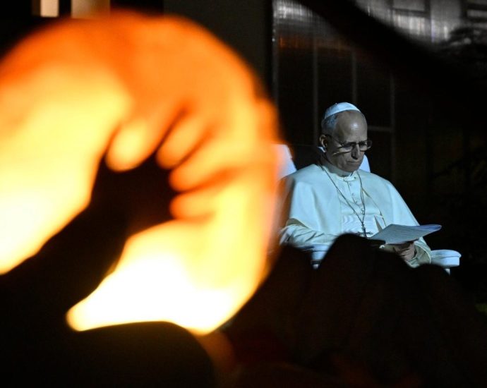 Papa Francisco inicia viagem apostólica à África com foco em diversidade cultural