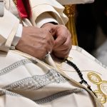 Papa Francisco pede união pela paz em meio à crise global