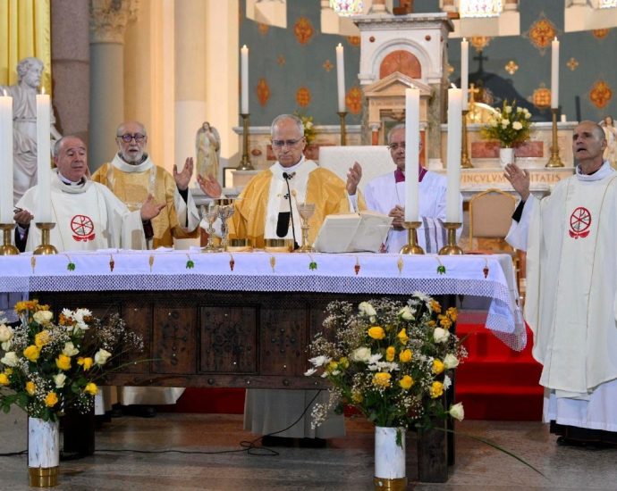 A Mensagem de Esperança do Papa em Sua Visita a Annaba