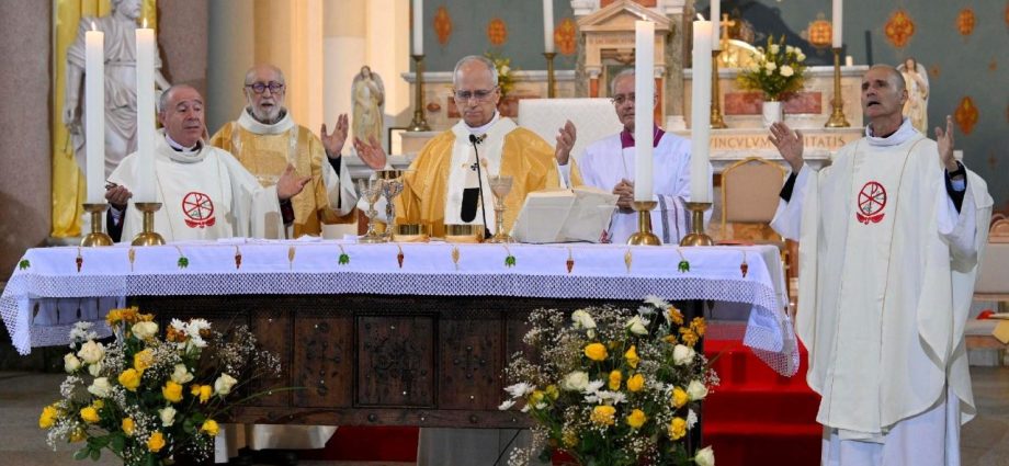 A Mensagem de Esperança do Papa em Sua Visita a Annaba