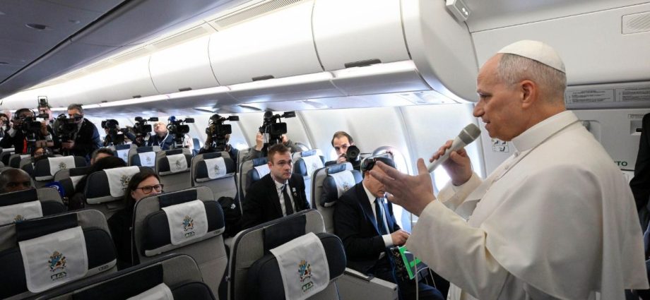 Papa Francisco destaca diálogo inter-religioso em visita à Argélia