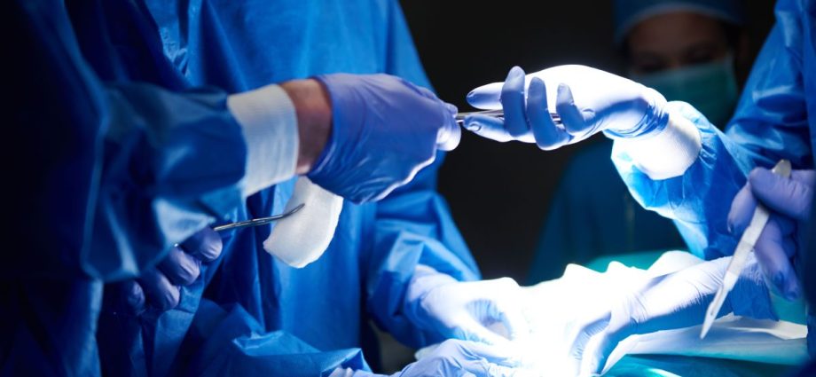 Estudo aponta benefícios do cateterismo em comparação à cirurgia torácica