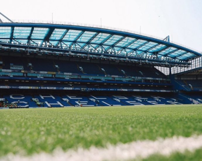 Chelsea e Manchester City se enfrentam em jogo decisivo da Premier League