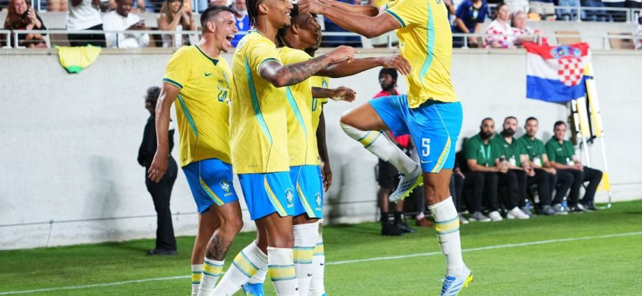 Brasil vence Croácia em amistoso e Ancelotti destaca disputa por vagas na Copa do Mundo