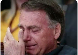 Pinterest: Análise sobre Política e Intrigas na Plataforma