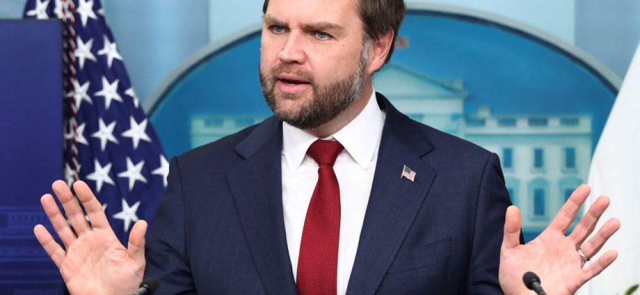 Vice-presidente dos EUA informa que negociações com Irã não avançaram