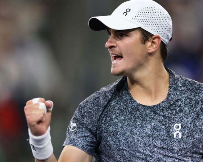 João Fonseca enfrenta canadense na estreia do Master de Monte Carlo