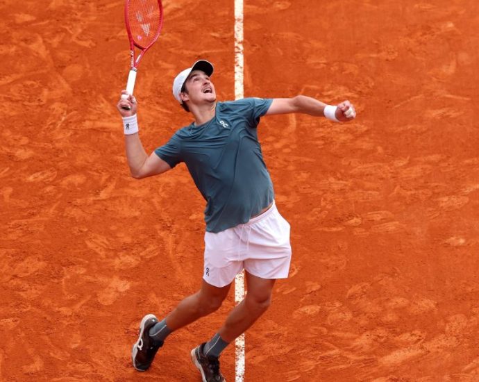 João Fonseca destaca aquecimento crucial na vitória sobre Tabilo em Munique