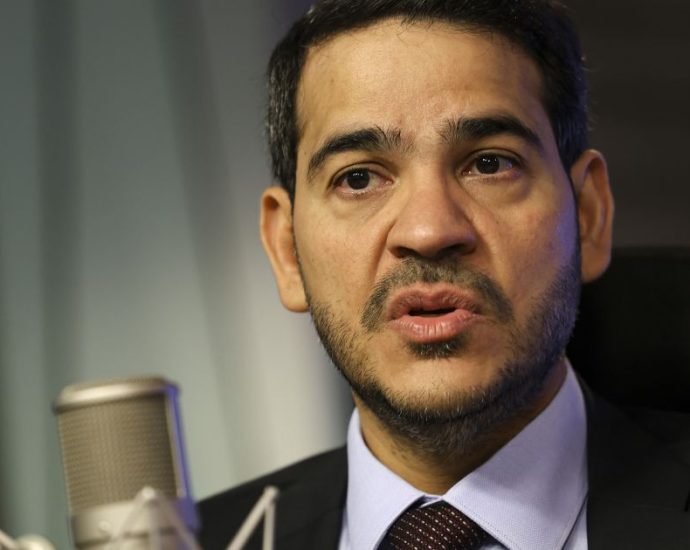 Senador Weverton Rocha apresenta parecer favorável à indicação de Jorge Messias ao STF