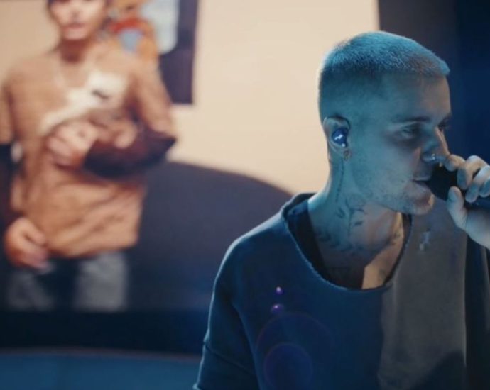 Justin Bieber é alvo de críticas após apresentação no Coachella