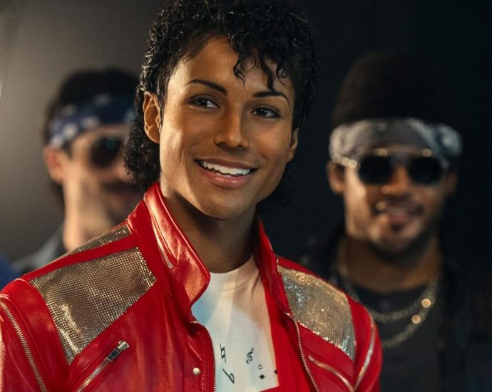 Jaafar Jackson revela segredo sobre papel em cinebiografia de Michael Jackson