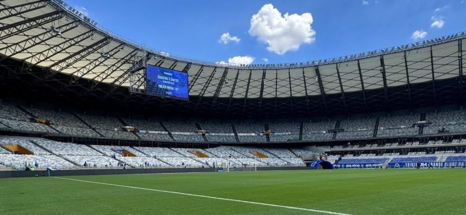 Cruzeiro e Grêmio se enfrentam às 20h30 em partida do Brasileirão