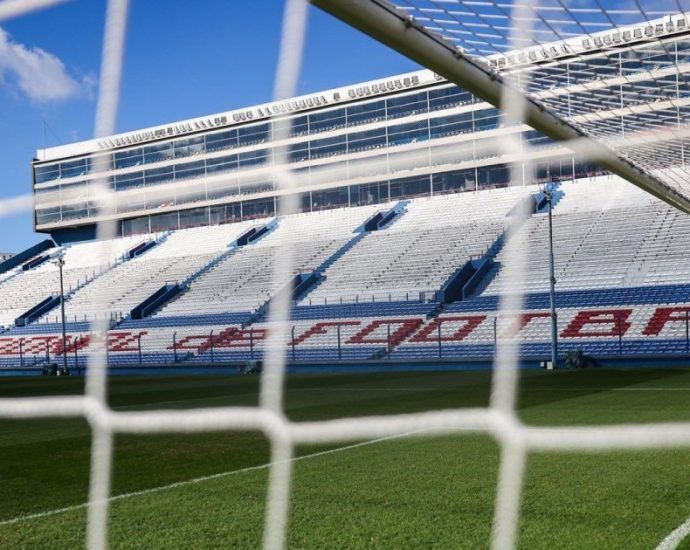 Nacional-URU e Tolima se enfrentam na Libertadores nesta terça-feira