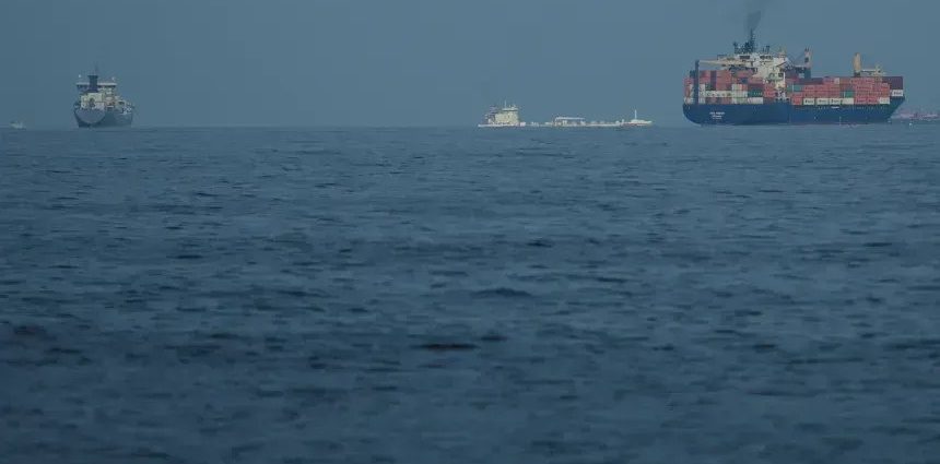 Coreia do Sul busca garantir segurança de navios no Estreito de Ormuz