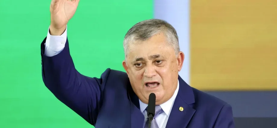 Novo Ministro da SRI, José Guimarães, Foca em Indicação ao STF e Fim da Escala 6×1