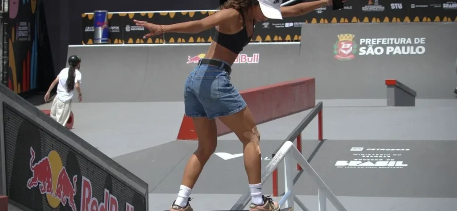 Rayssa Leal novamente fica sem prêmio no Laureus