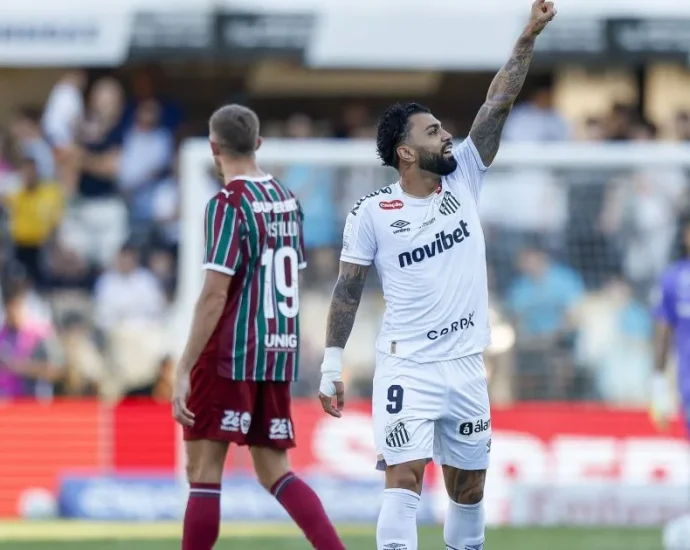 Polêmica marca primeiro gol em Santos x Fluminense: Neymar é alvo de críticas