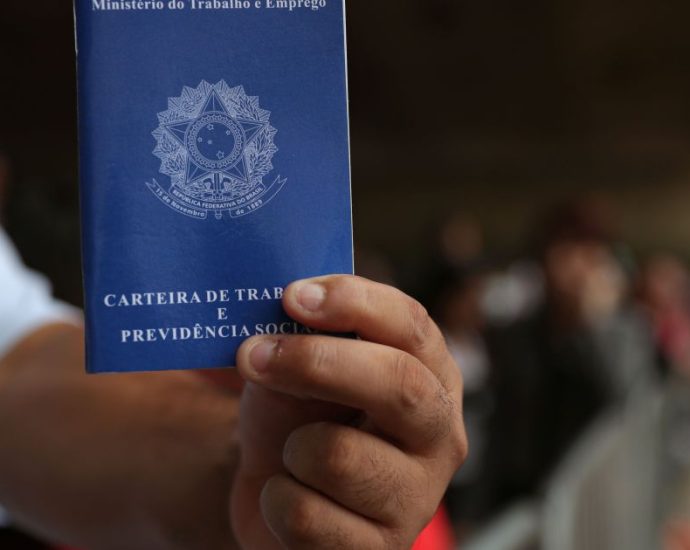 Governo Federal Apresenta Projeto de Lei para Encerrar Escala 6×1 com Urgência Constitucional