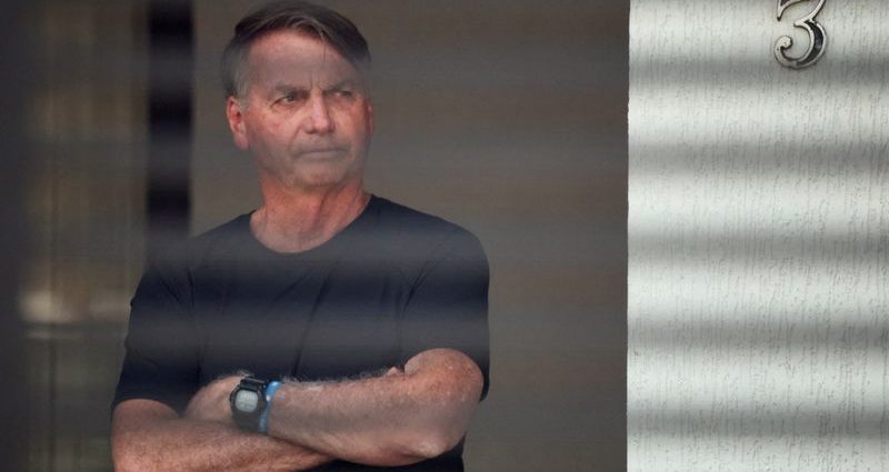 Pesquisa Datafolha Indica Apoio à Prisão Domiciliar de Bolsonaro