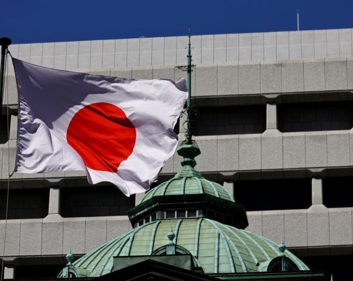 Japão anuncia nova liberação de reservas de petróleo em resposta à guerra no Oriente Médio
