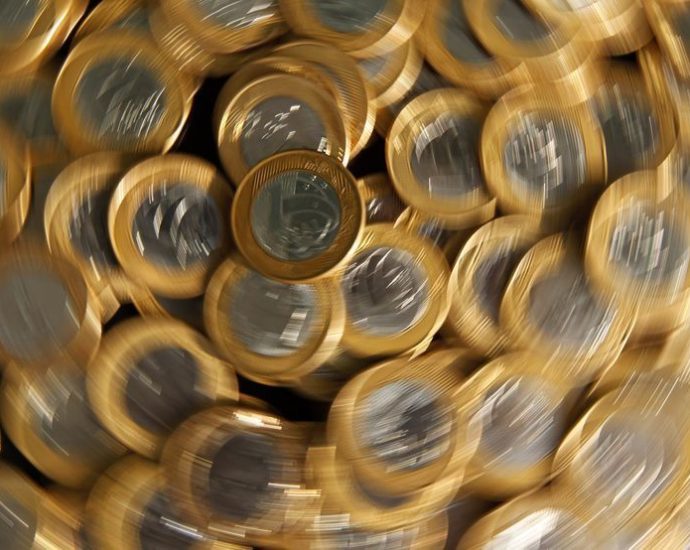 Taxas de Juros Futuros Sobem Levemente Após Dados Positivos do IBC-Br