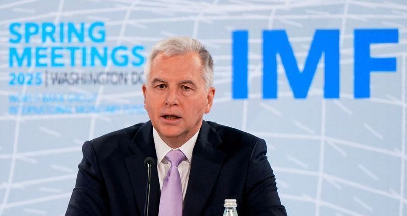 FMI prevê aumento de juros pelo BCE em 2026