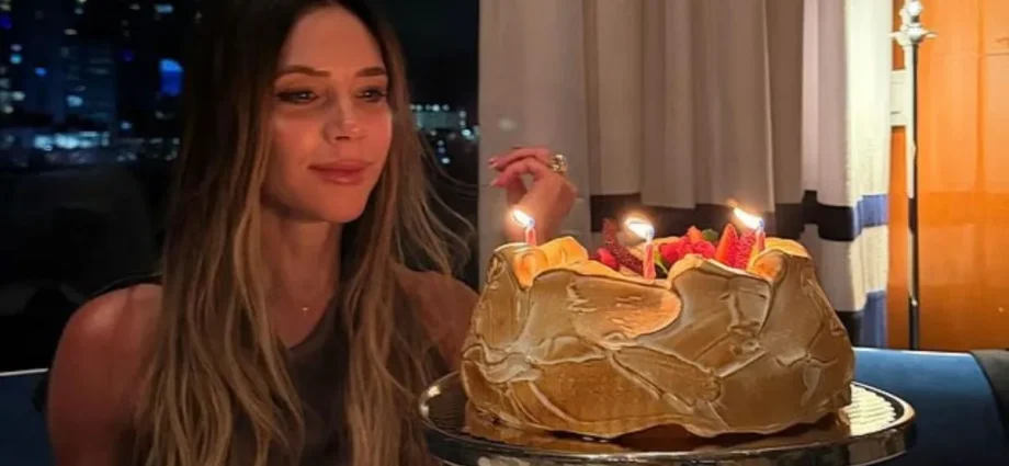 Victoria Beckham Reflete Sobre Aniversário em Meio a Polêmicas Familiares