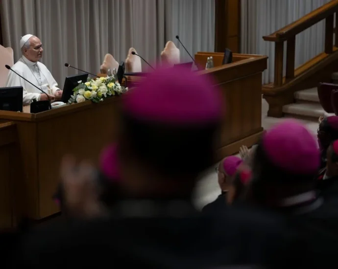 Papa pede clareza nos ensinamentos aos bispos da América Latina e Caribe