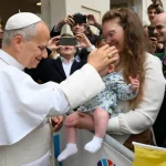 Primeiro Dia do Papa Leão XIV na França: Um Minuto de Reflexão