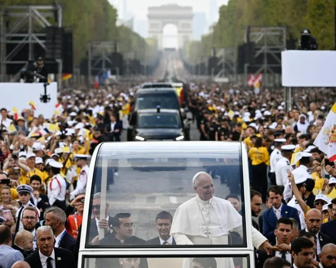 Leão XIV em Paris: a busca pela verdadeira fonte da vida