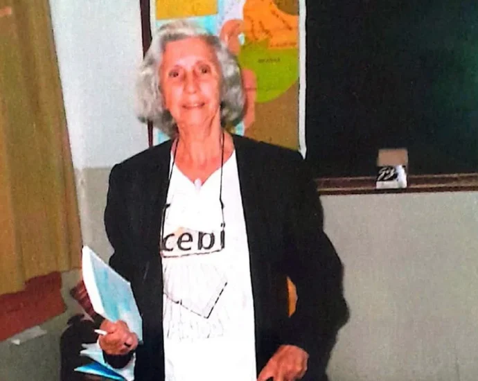 Catequista de 96 anos transforma sua vida em missão de evangelização através da Bíblia