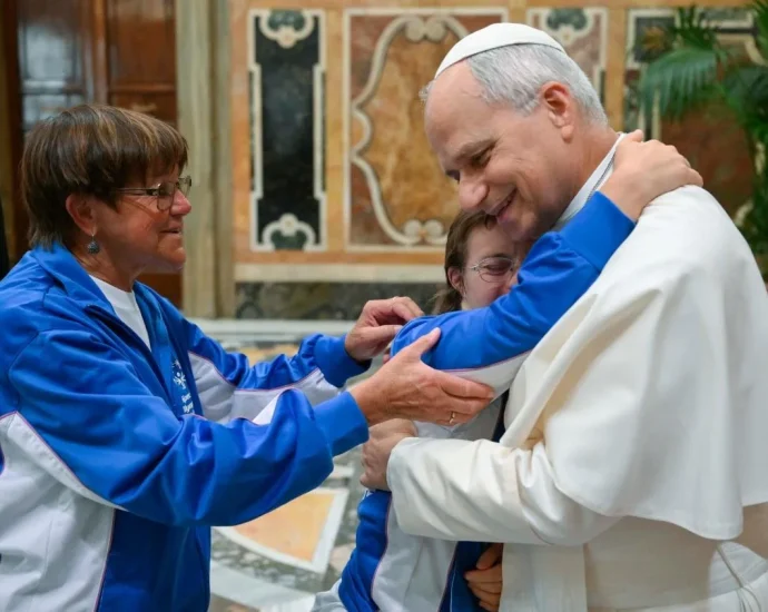 Papa Leão XIV destaca importância do esporte para a paz e formação de valores