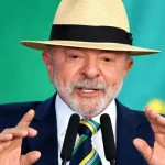 Lula cobra transparência em investigações do Banco Master durante comício em Curitiba
