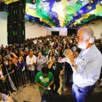 Reinaldo Azambuja realiza maratona por 12 cidades e recebe apoio popular