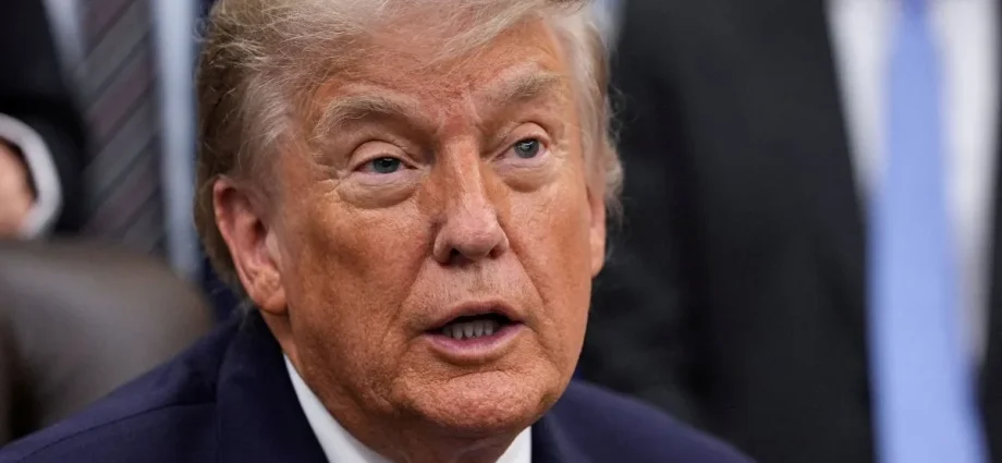 Trump afirma que países devem reembolsar EUA por custos com petróleo em Ormuz