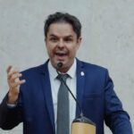 Adrilles Jorge defende ida de Flávio Bolsonaro aos EUA e critica atuação do Judiciário