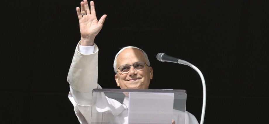 Papa Leão XIV afirma que o amor a Deus deve se transformar em amor ao próximo