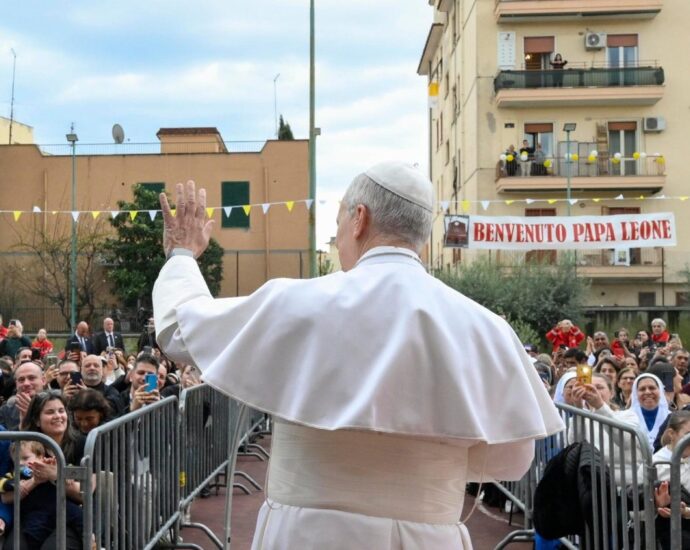 Papa Leão XIV anuncia visitas a paróquias de Roma durante o Advento