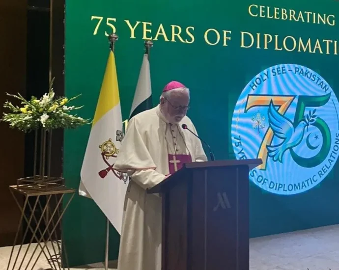 Paz e Dignidade Humana: Pilares da Diplomacia Pontifícia no Paquistão