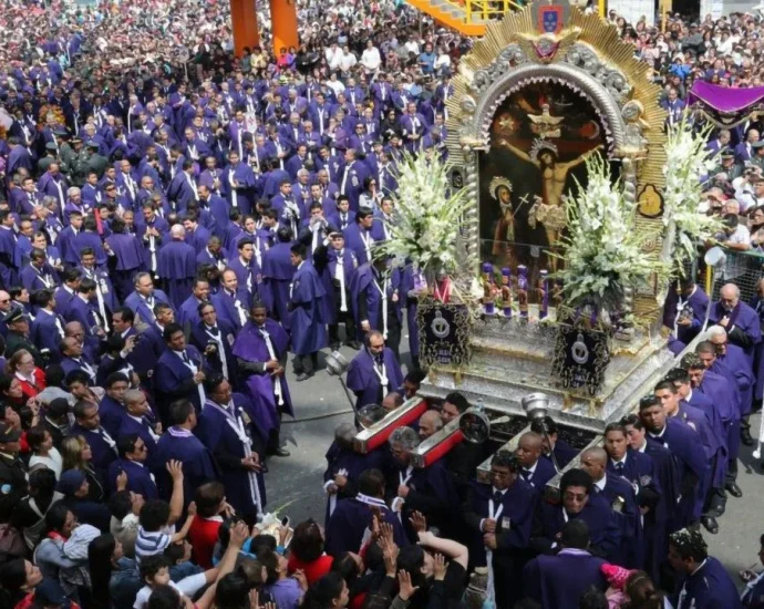 Corrente de Oração pelo Papa Leão XIV Mobiliza o Peru