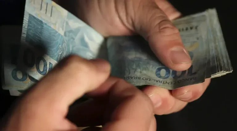 Mudanças na Selic exigem revisão nas carteiras de investimento