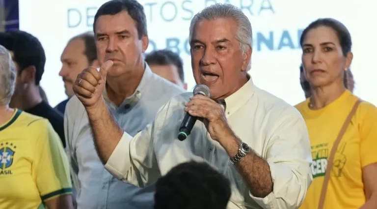 Reinaldo pede mobilização de prefeitos para ampliar votação de Flávio Bolsonaro em MS