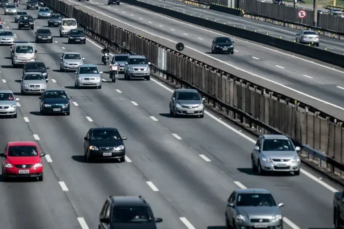 Transpetro e Petrobras firmam contrato para transporte rodoviário de combustíveis