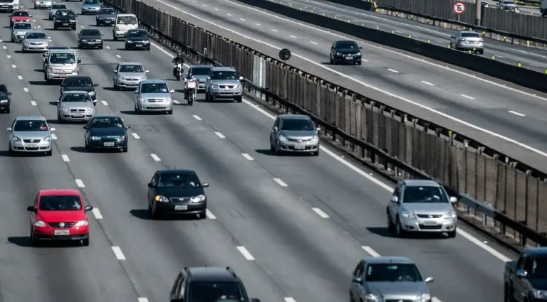 Transpetro e Petrobras firmam contrato para transporte rodoviário de combustíveis