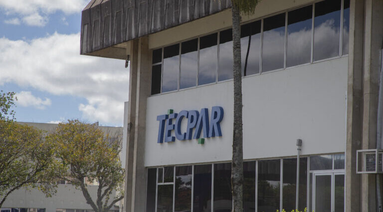 Tecpar firma acordo com entidade da Coreia do Sul para ampliar inovação no Paraná