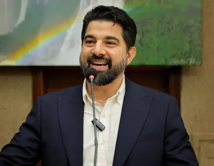 Pedido de Cassação de Vereador em Foz do Iguaçu Levanta Debate sobre Liberdade de Expressão